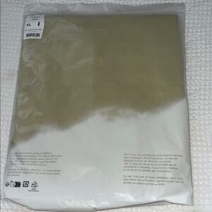 ON Studio Crew in Caper - Size XL